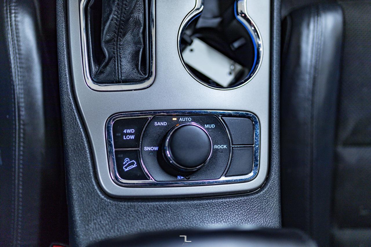 2019 Jeep Grand Cherokee 4x4 Altitude Leather Roof Nav BCam Red Deer AB