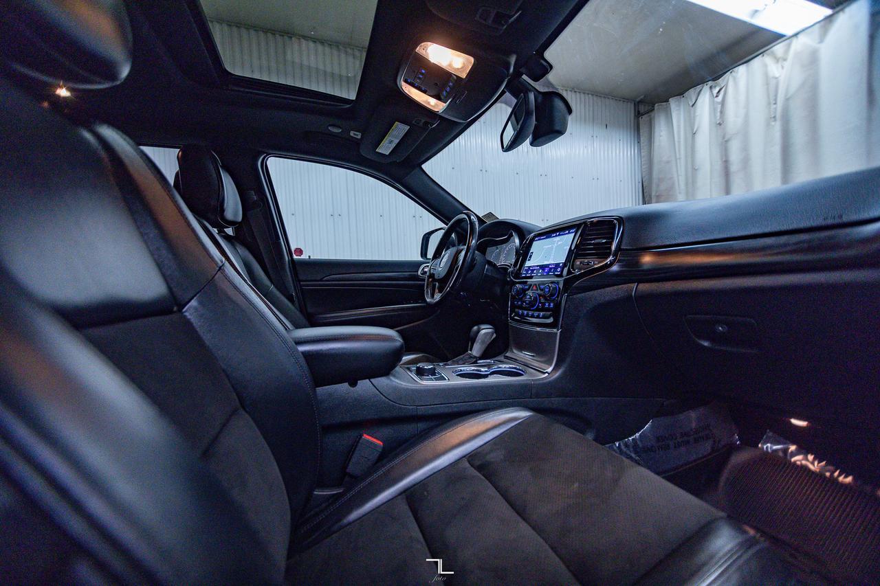 2019 Jeep Grand Cherokee 4x4 Altitude Leather Roof Nav BCam Red Deer AB
