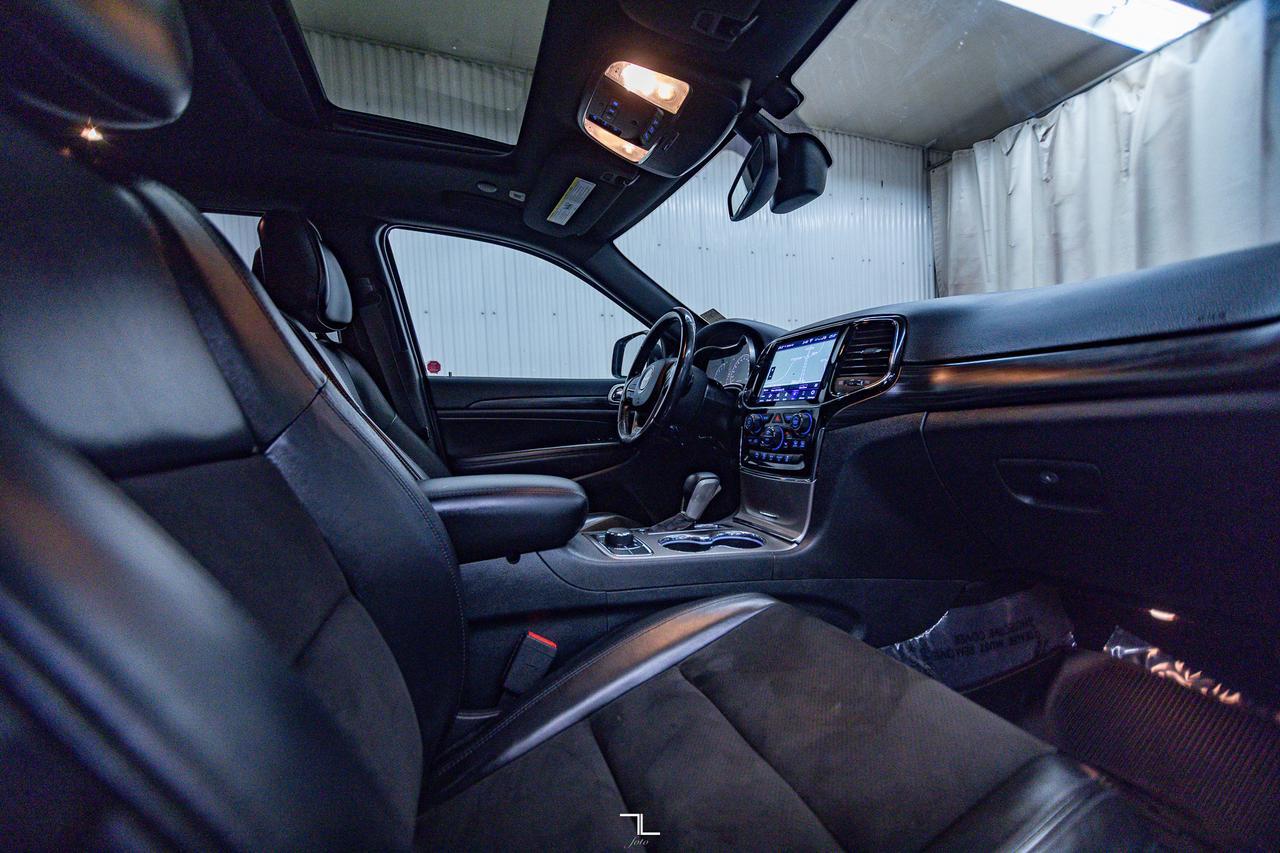 2019 Jeep Grand Cherokee 4x4 Altitude Leather Roof Nav BCam Red Deer AB
