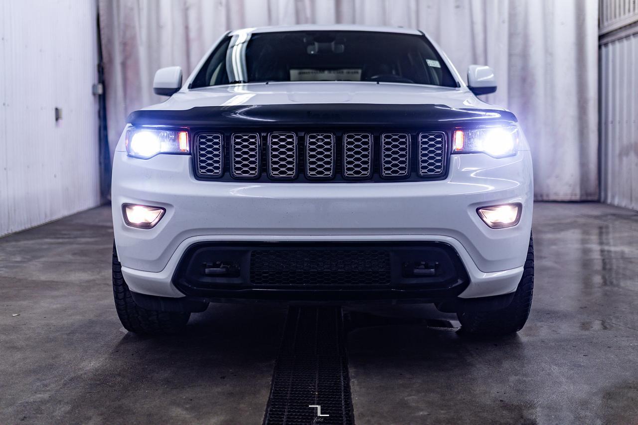 2019 Jeep Grand Cherokee 4x4 Altitude Leather Roof Nav BCam Red Deer AB