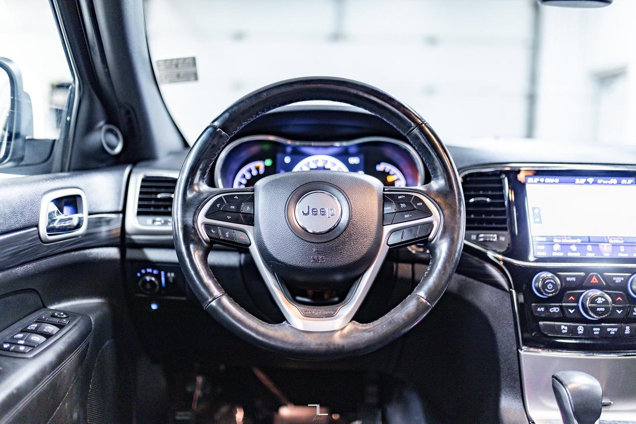 2019 Jeep Grand Cherokee 4x4 Altitude Leather Roof Nav BCam Red Deer AB