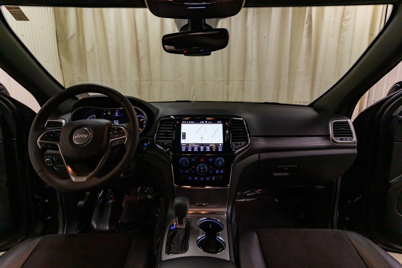 2019 Jeep Grand Cherokee 4x4 Altitude Leather Roof Nav Red Deer AB