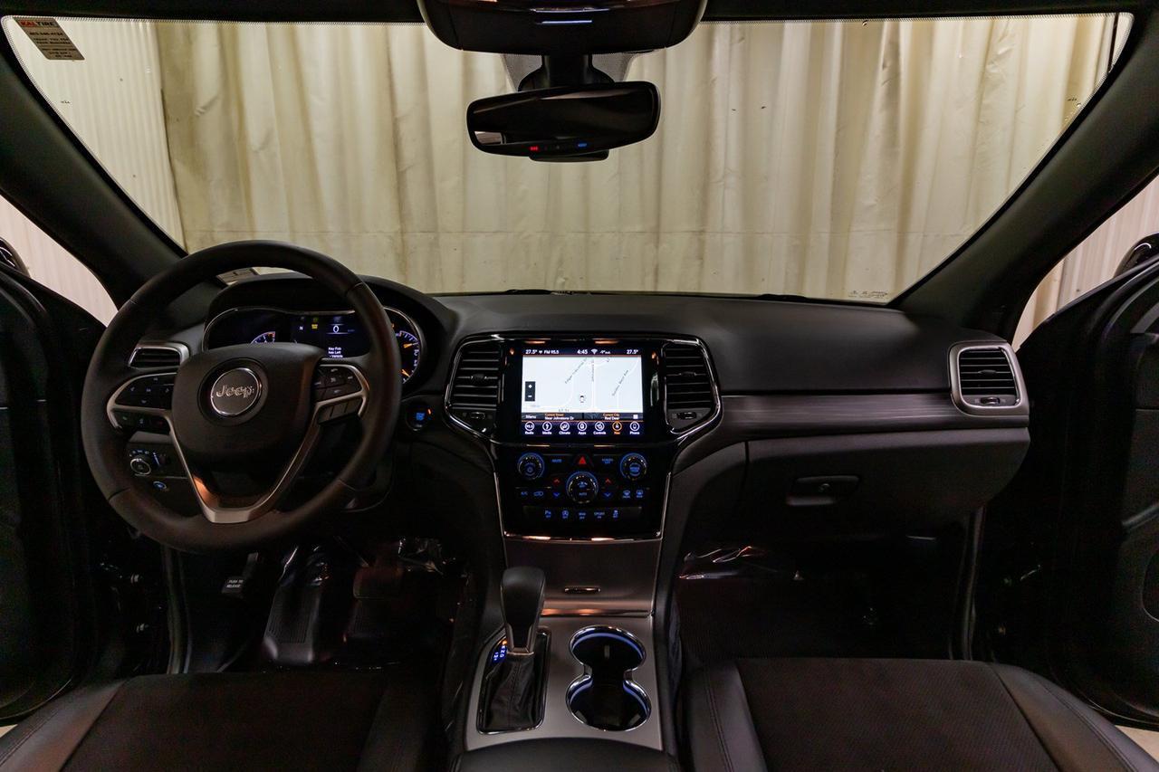 2019 Jeep Grand Cherokee 4x4 Altitude Leather Roof Nav Red Deer AB