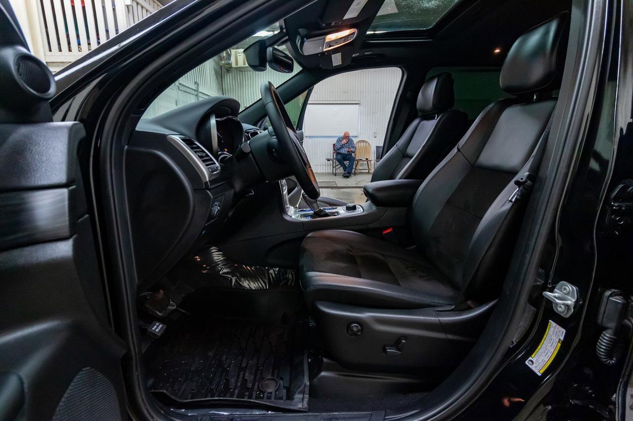 2019 Jeep Grand Cherokee 4x4 Altitude Leather Roof Nav Red Deer AB