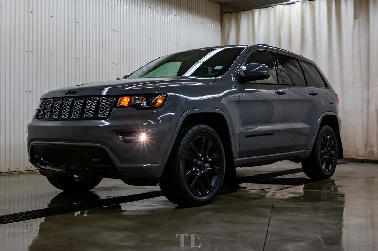 2019 Jeep Grand Cherokee 4x4 Laredo Altitude Leather Roof Nav BCam Red Deer AB