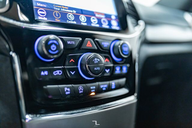 2019 Jeep Grand Cherokee 4x4 Laredo Altitude Leather Roof Nav Red Deer AB