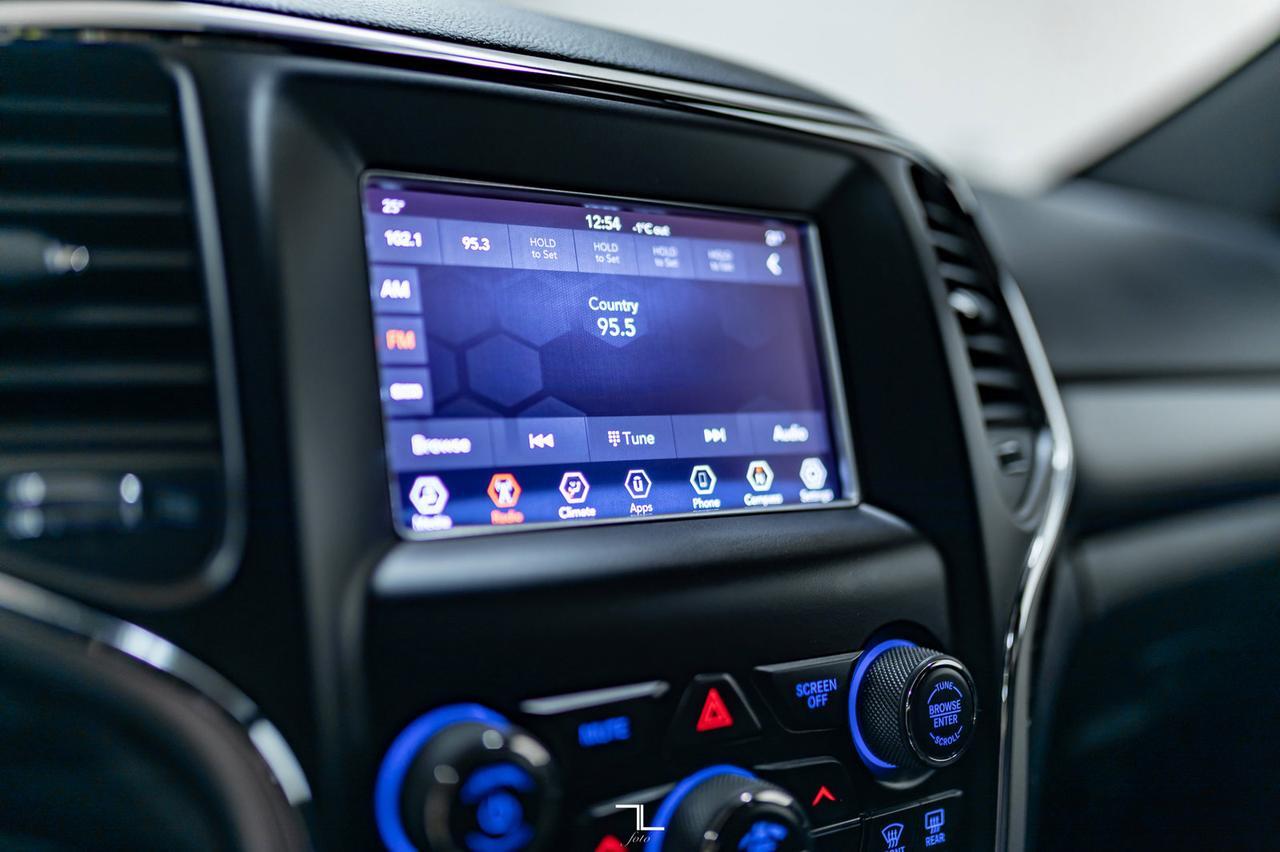 2019 Jeep Grand Cherokee 4x4 Laredo BCam Red Deer AB