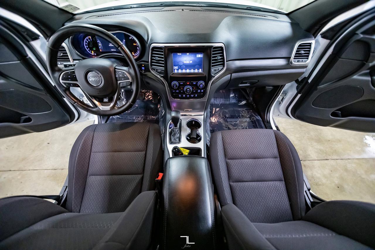 2019 Jeep Grand Cherokee 4x4 Laredo BCam Red Deer AB