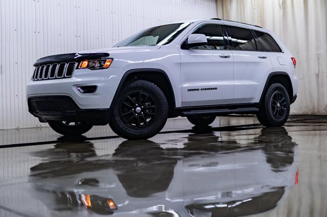 2019 Jeep Grand Cherokee 4x4 Laredo BCam Red Deer AB