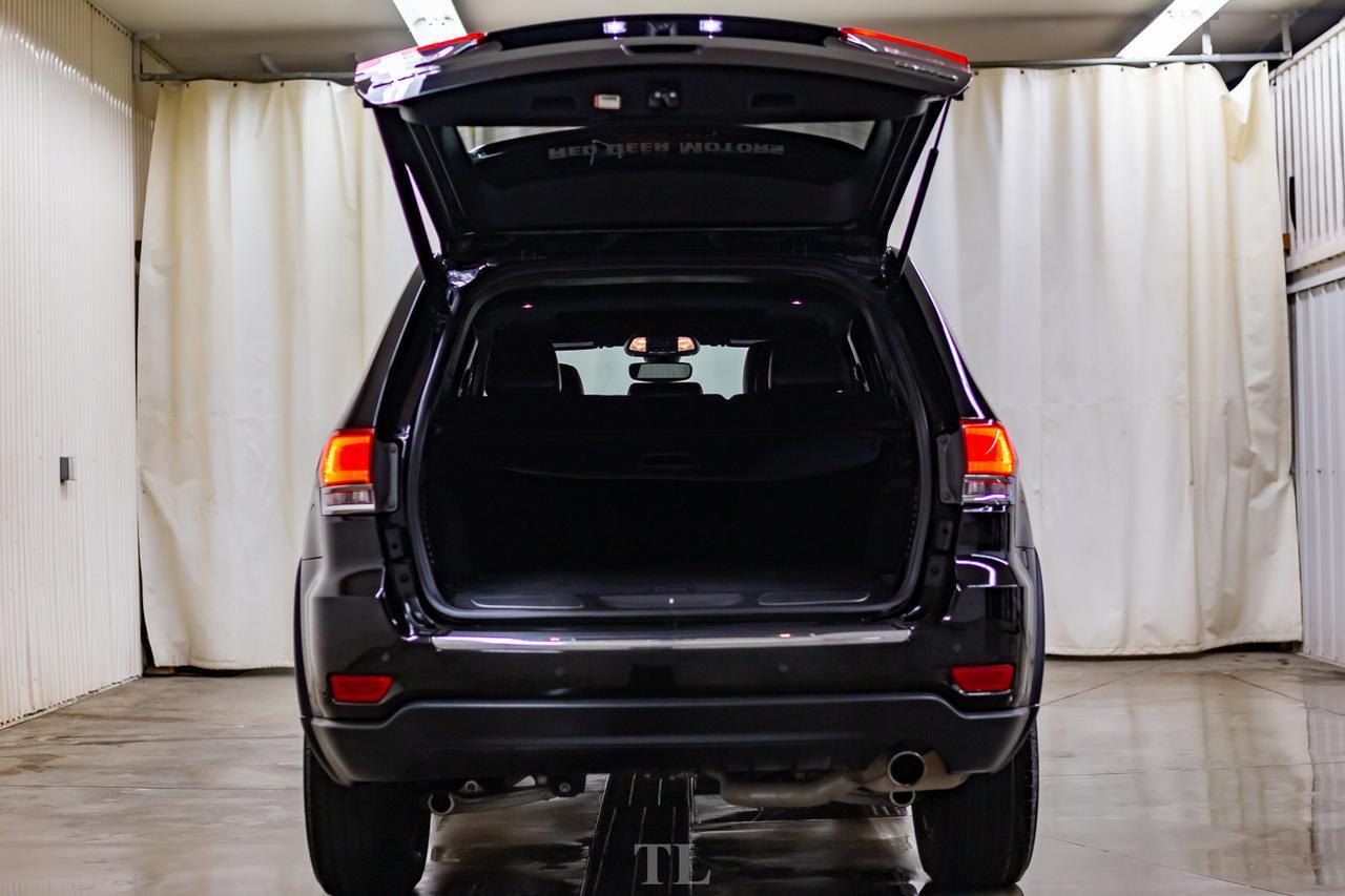 2019 Jeep Grand Cherokee 4x4 Limited Leather Roof Nav BCam Red Deer AB