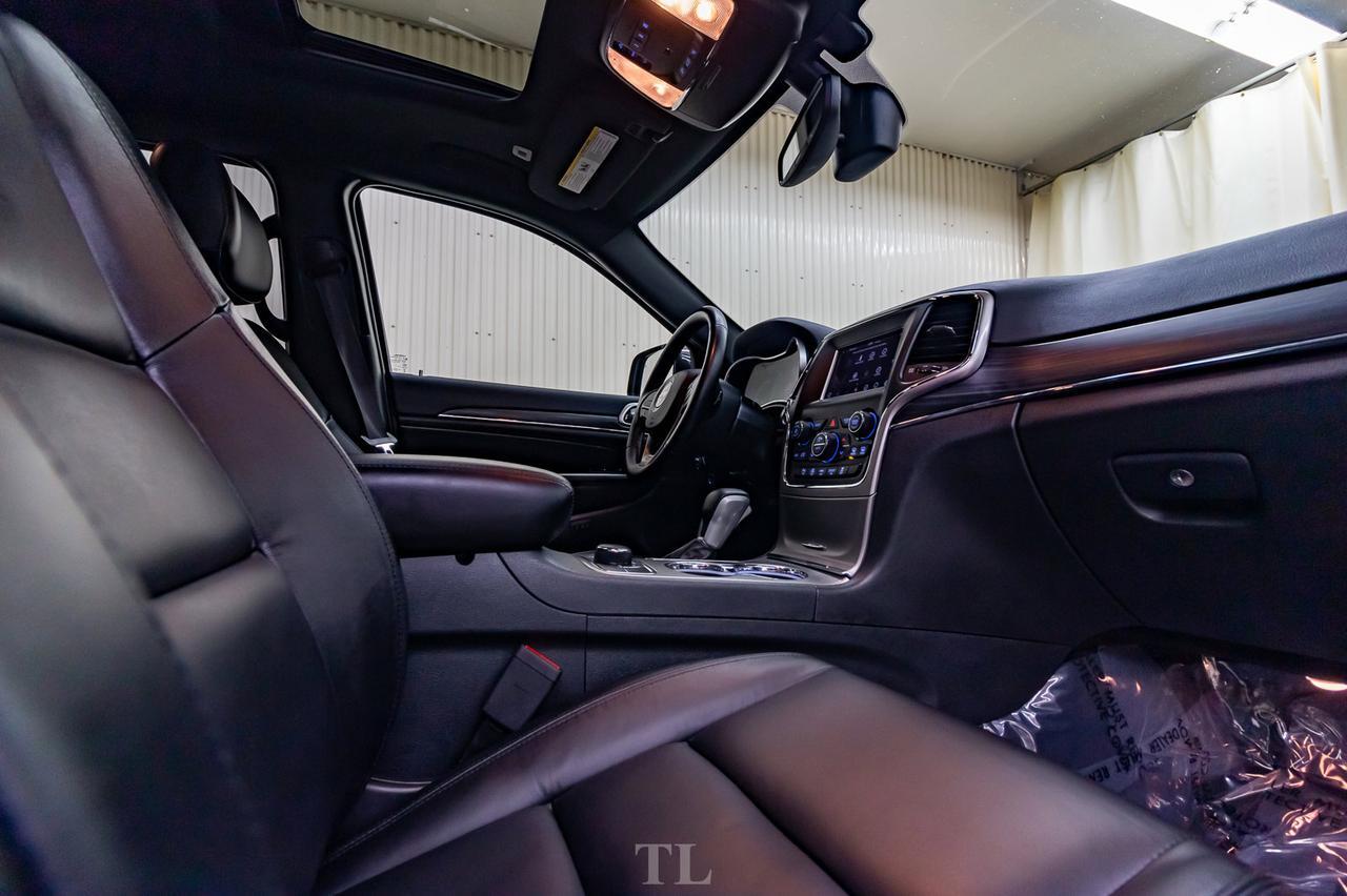 2019 Jeep Grand Cherokee 4x4 Limited Leather Roof Nav BCam Red Deer AB