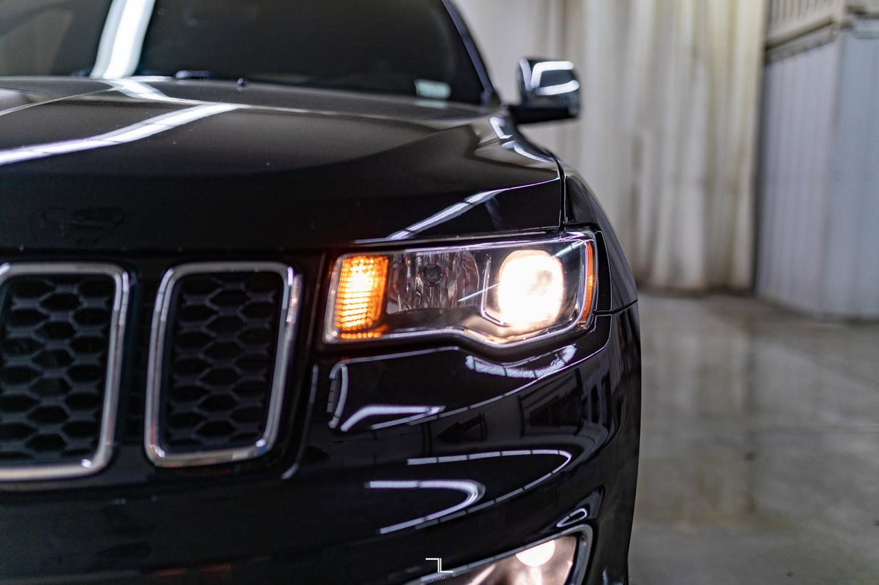 2019 Jeep Grand Cherokee 4x4 Limited Leather Roof Nav BCam Red Deer AB