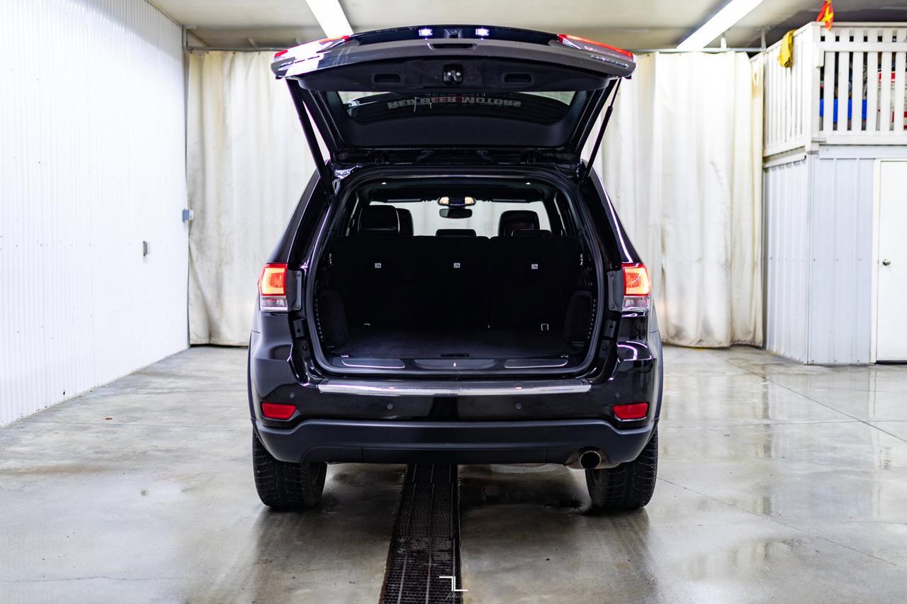 2019 Jeep Grand Cherokee 4x4 Limited Leather Roof Nav BCam Red Deer AB