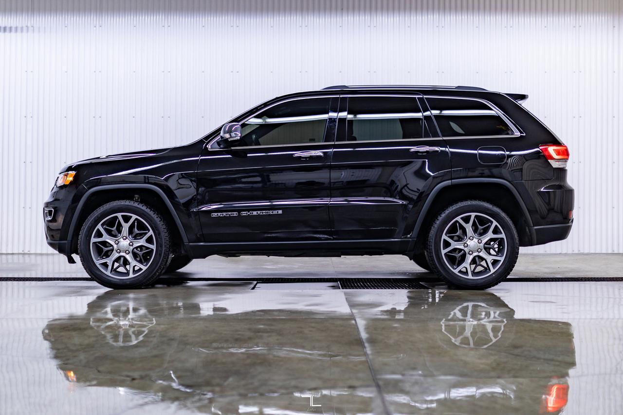 2019 Jeep Grand Cherokee 4x4 Limited Leather Roof Nav BCam Red Deer AB