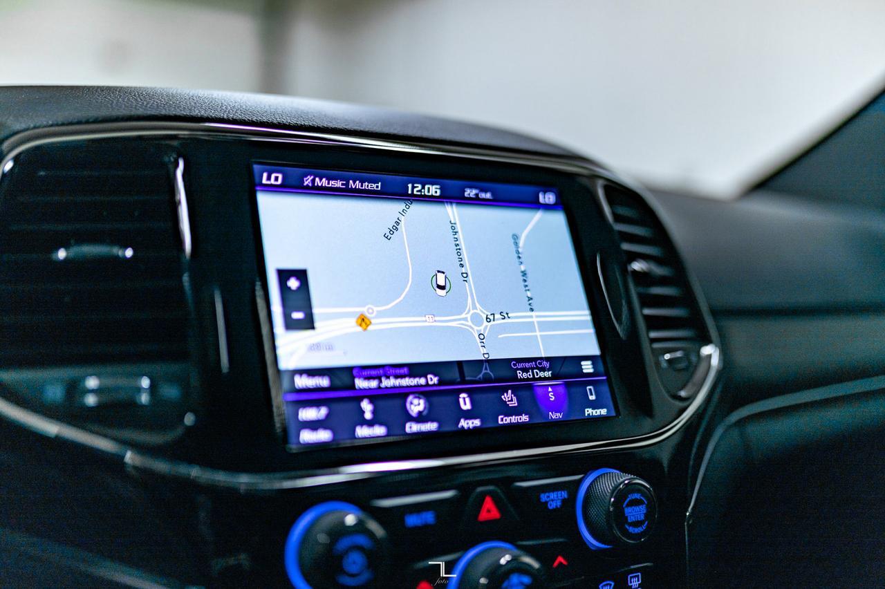 2019 Jeep Grand Cherokee 4x4 Limited Leather Roof Nav BCam Red Deer AB