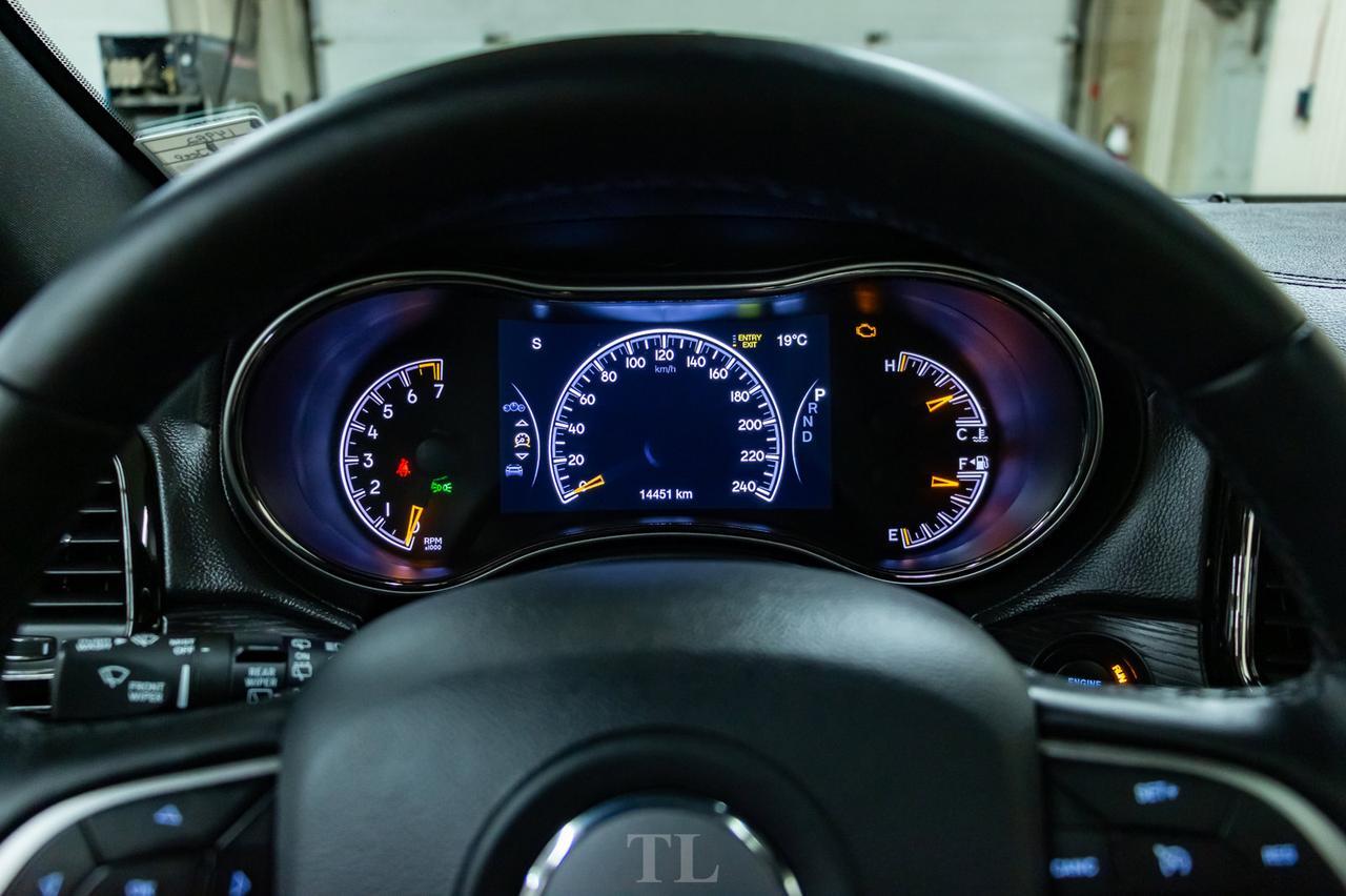 2019 Jeep Grand Cherokee 4x4 Overland High Altitude Leather Roof Nav BCam Red Deer AB