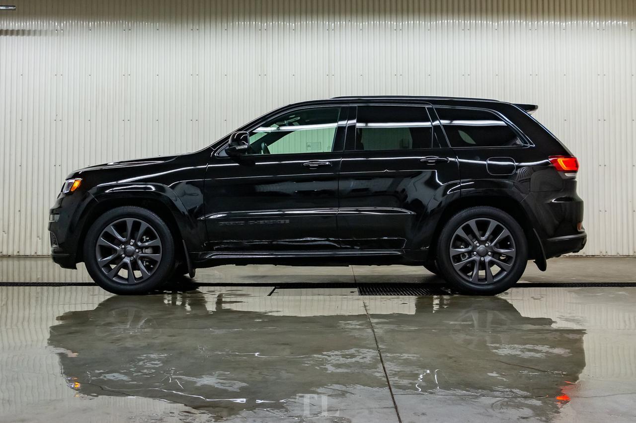 2019 Jeep Grand Cherokee 4x4 Overland High Altitude Leather Roof Nav BCam Red Deer AB