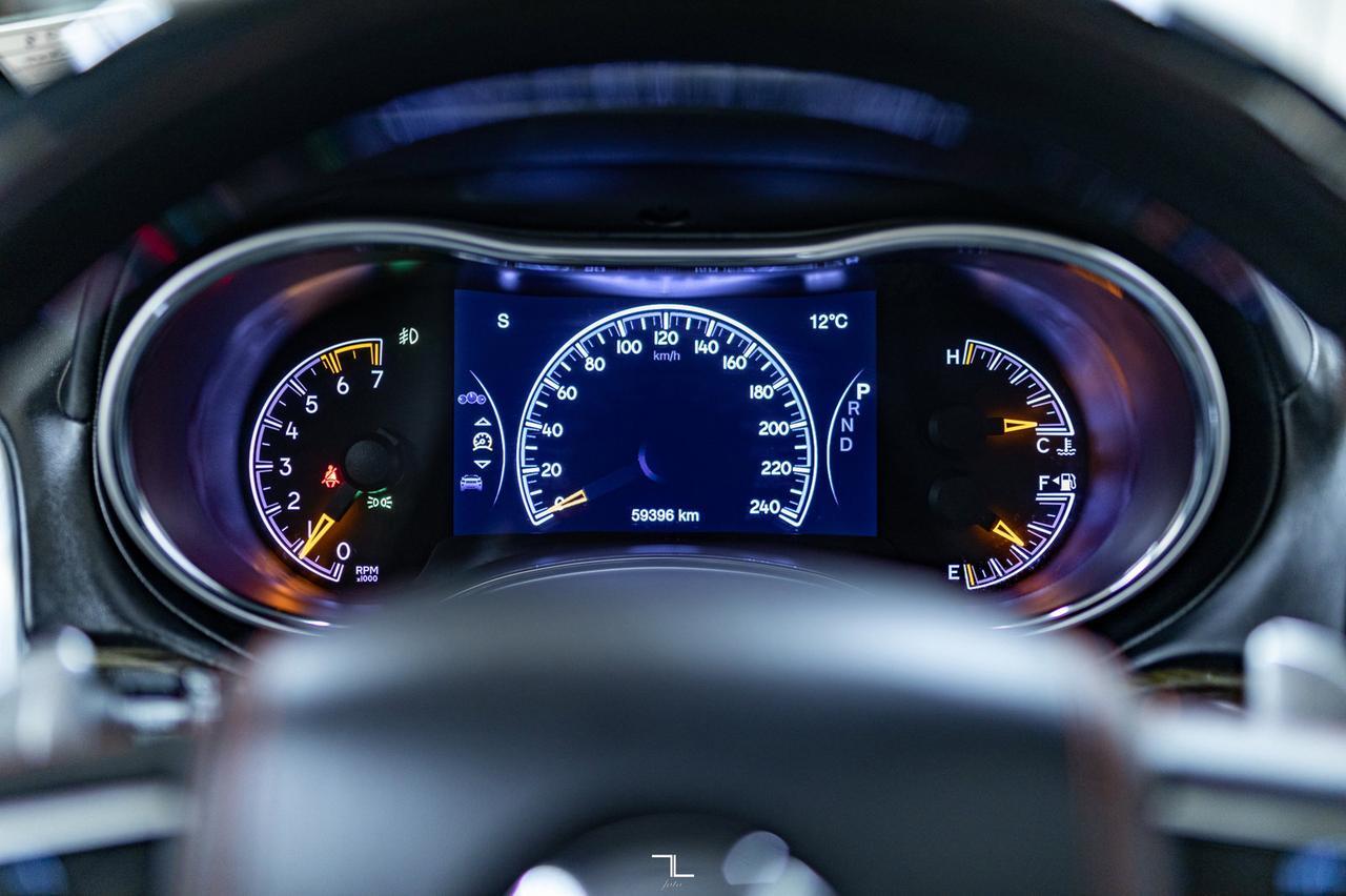 2019 Jeep Grand Cherokee 4x4 Summit Leather Roof Nav BCam Red Deer AB