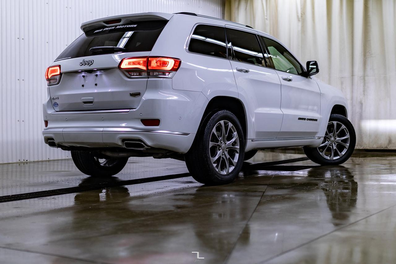 2019 Jeep Grand Cherokee 4x4 Summit Leather Roof Nav BCam Red Deer AB