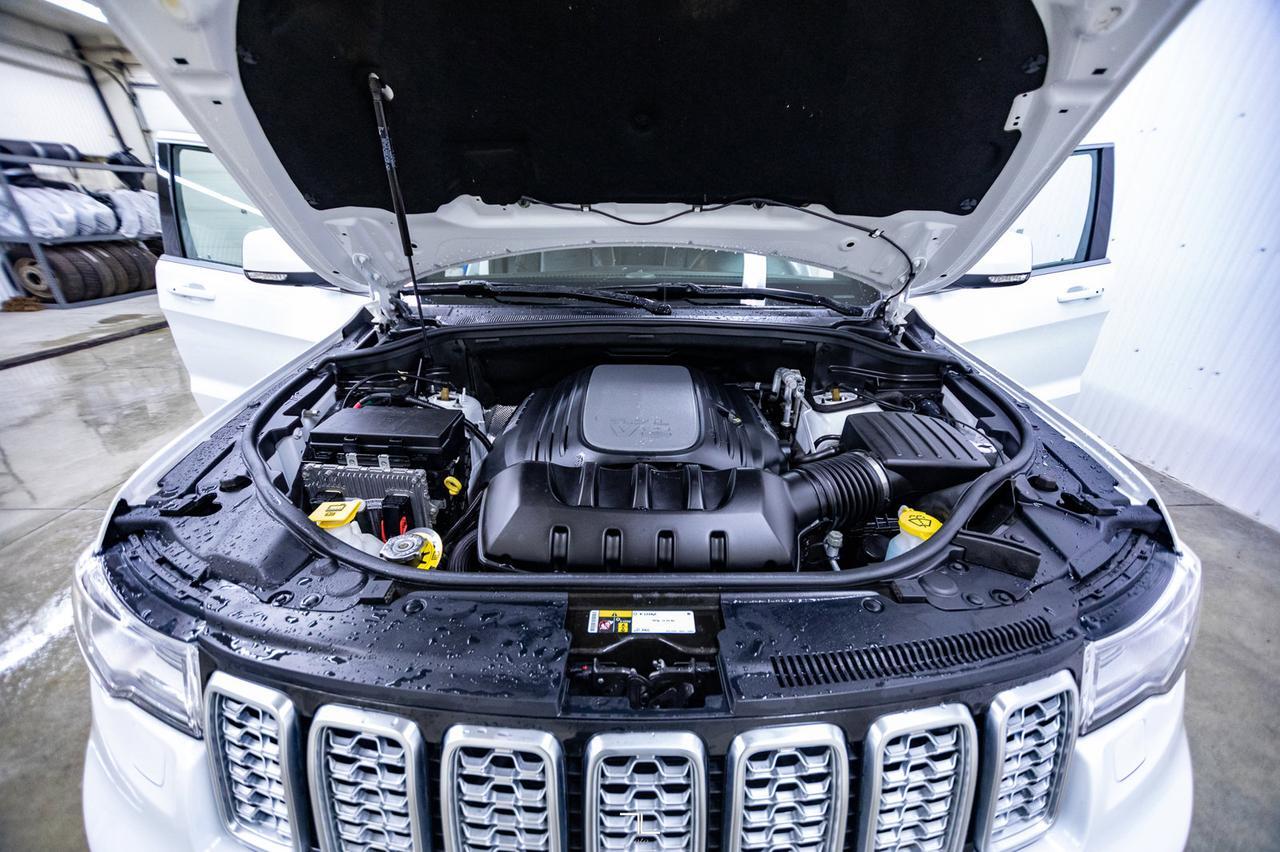 2019 Jeep Grand Cherokee 4x4 Summit Leather Roof Nav BCam Red Deer AB