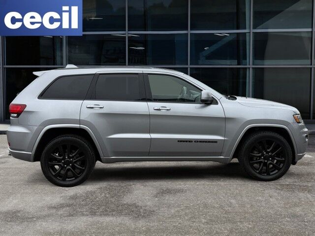 2019 Jeep Grand Cherokee Altitude Burnet TX
