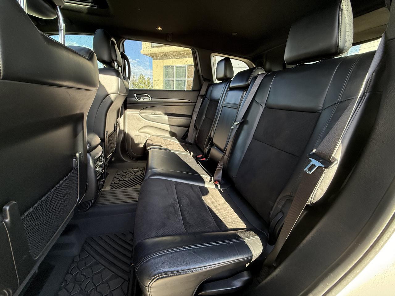 2019 Jeep Grand Cherokee Altitude 4x4 SUV | V6 | NAV | Touchscreen | Heated Seats | Power Liftgate | Remote Start Redwater AB