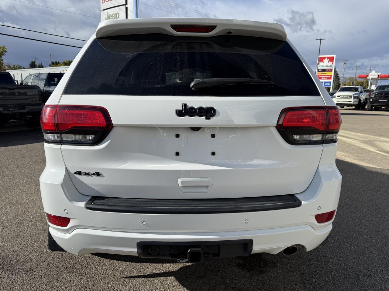2019 Jeep Grand Cherokee Altitude 4x4 SUV | V6 | NAV | Touchscreen | Heated Seats | Power Liftgate | Remote Start Redwater AB
