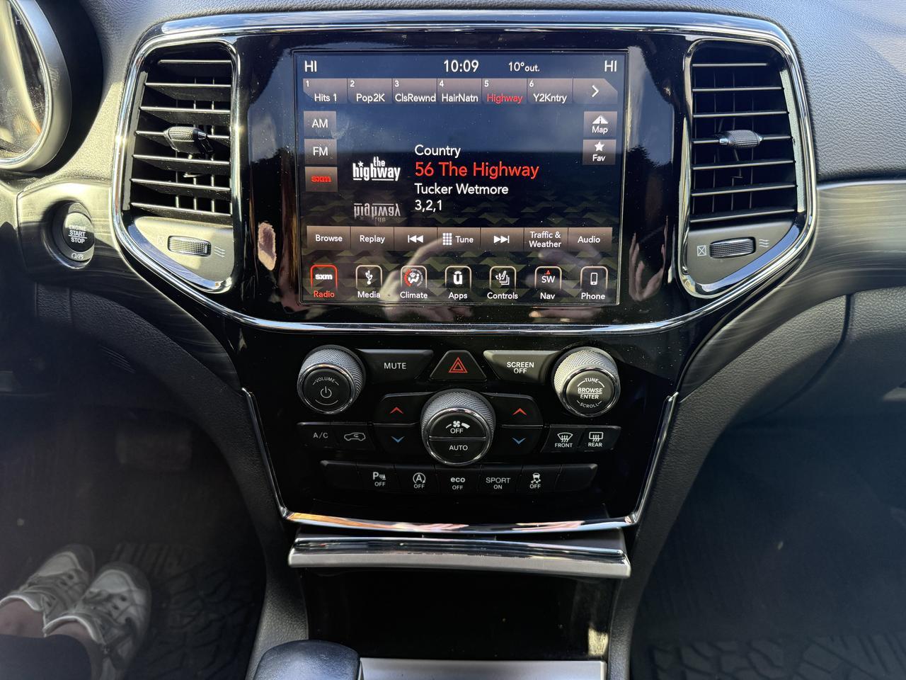 2019 Jeep Grand Cherokee Altitude 4x4 SUV | V6 | NAV | Touchscreen | Heated Seats | Power Liftgate | Remote Start Redwater AB