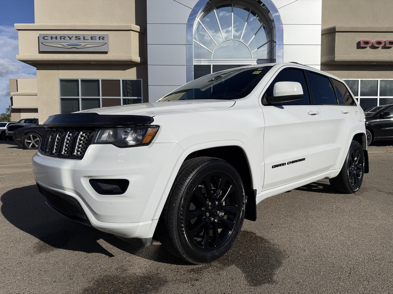 2019 Jeep Grand Cherokee Altitude 4x4 SUV | V6 | NAV | Touchscreen | Heated Seats | Power Liftgate | Remote Start Redwater AB