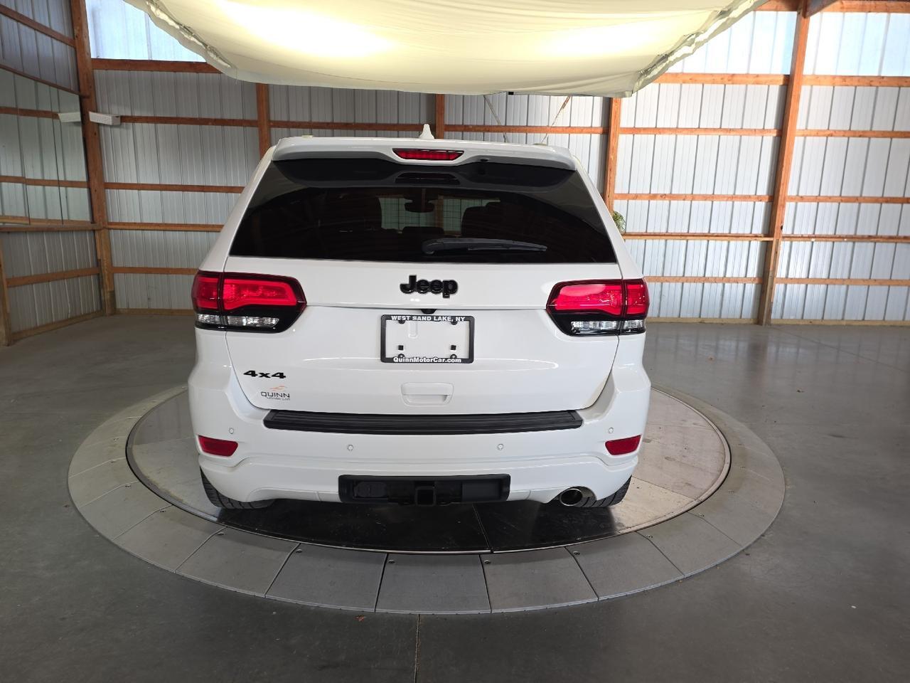 2019 Jeep Grand Cherokee Altitude Sand Lake NY