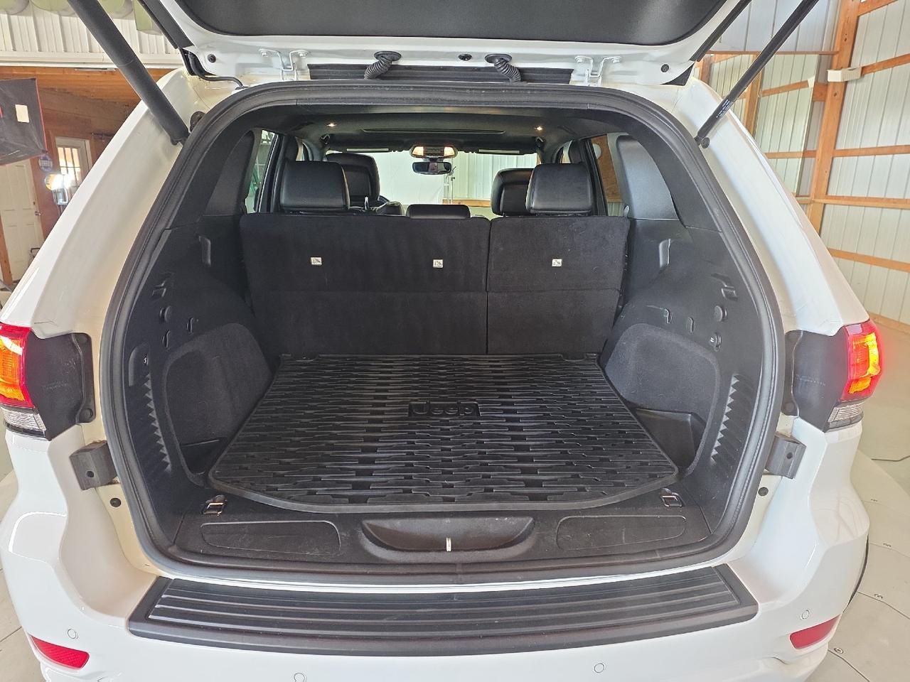 2019 Jeep Grand Cherokee Altitude Sand Lake NY