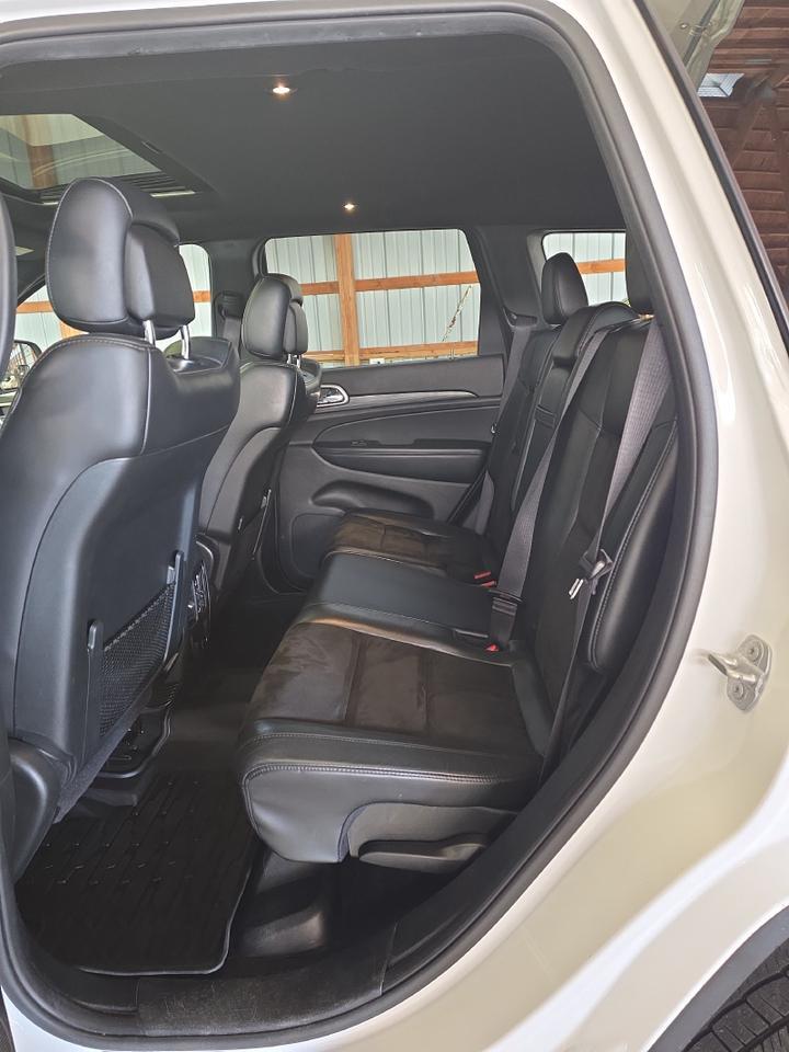 2019 Jeep Grand Cherokee Altitude Sand Lake NY