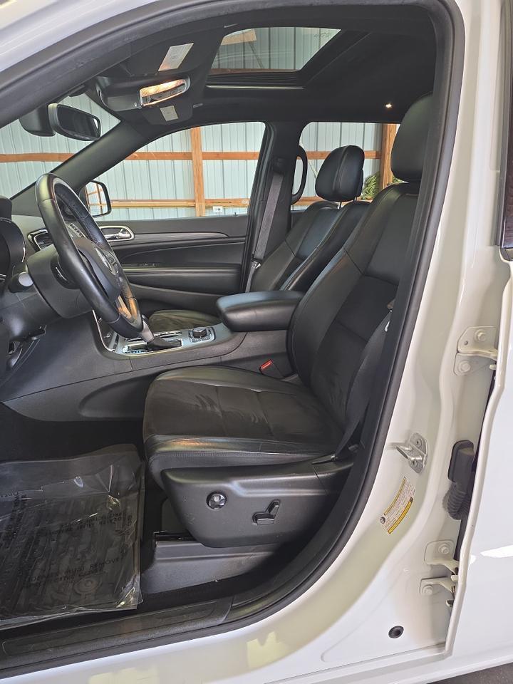 2019 Jeep Grand Cherokee Altitude Sand Lake NY