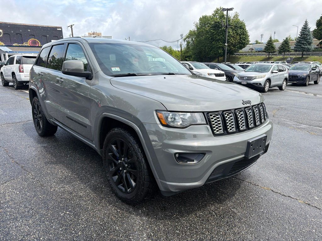 2019 Jeep Grand Cherokee Altitude Worcester MA