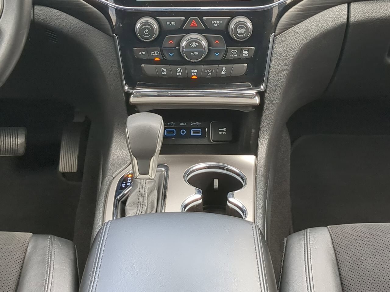 2019 Jeep Grand Cherokee Laredo E Winder GA