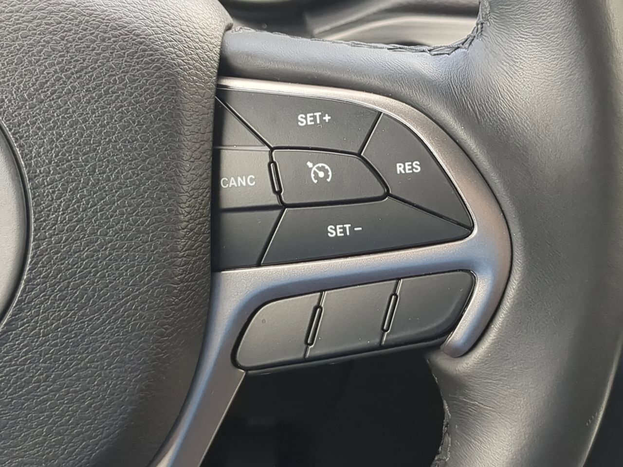 2019 Jeep Grand Cherokee Laredo E Winder GA