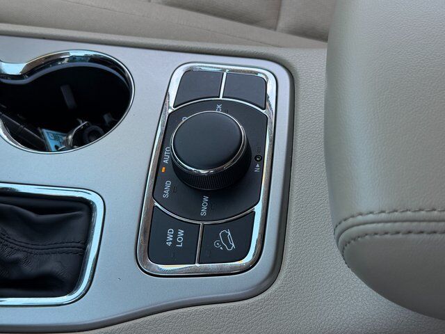2019 Jeep Grand Cherokee Laredo E Springfield VA