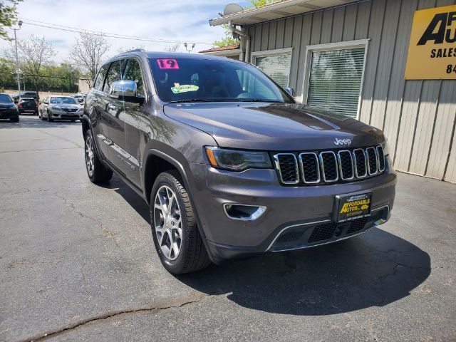 2019 Jeep Grand Cherokee Limit Ltd Elgin IL