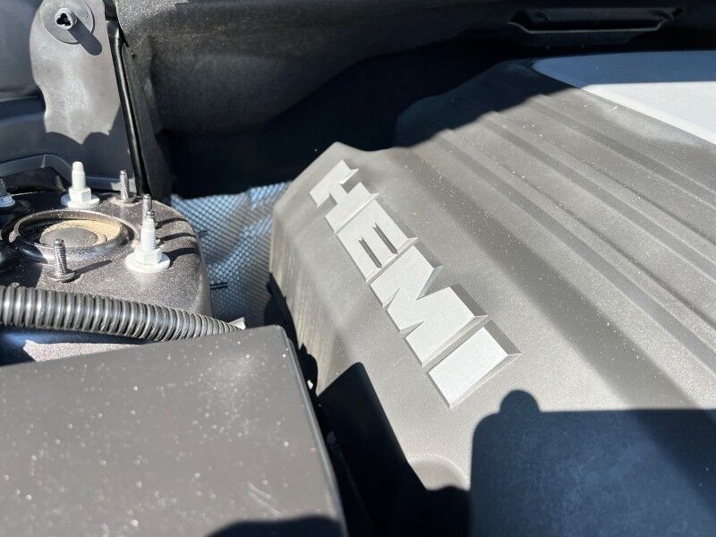 2019 Jeep Grand Cherokee Limited - V8 HEMI - SUNROOF Whitinsville MA