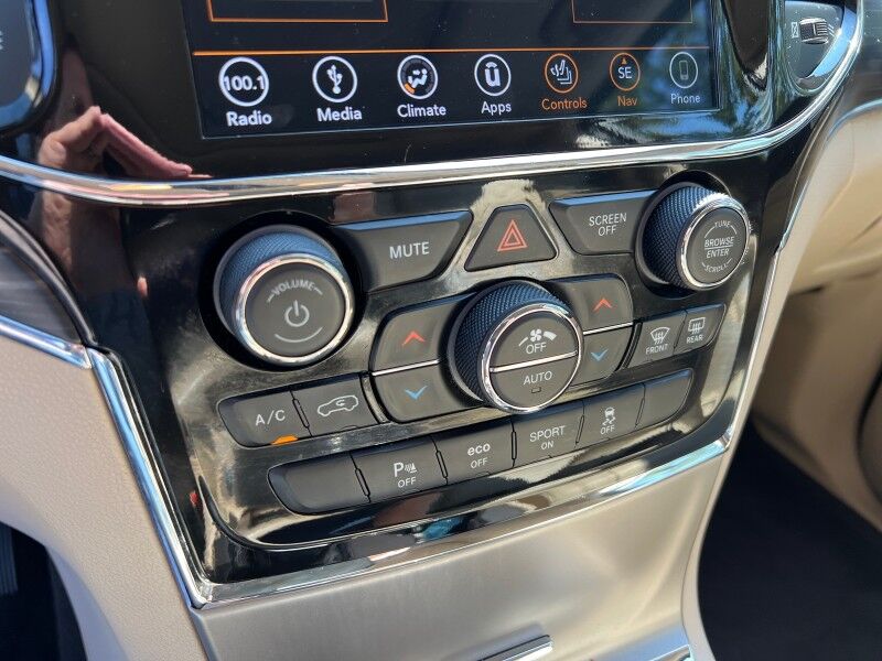 2019 Jeep Grand Cherokee Limited - V8 HEMI - SUNROOF Whitinsville MA