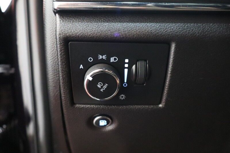 2019 Jeep Grand Cherokee Limited 2WD 3.6L V6 Camera Sunroof Michelin FREE WARRANTY Arlington TX