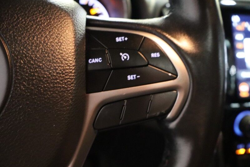 2019 Jeep Grand Cherokee Limited 2WD 3.6L V6 Camera Sunroof Michelin FREE WARRANTY Arlington TX