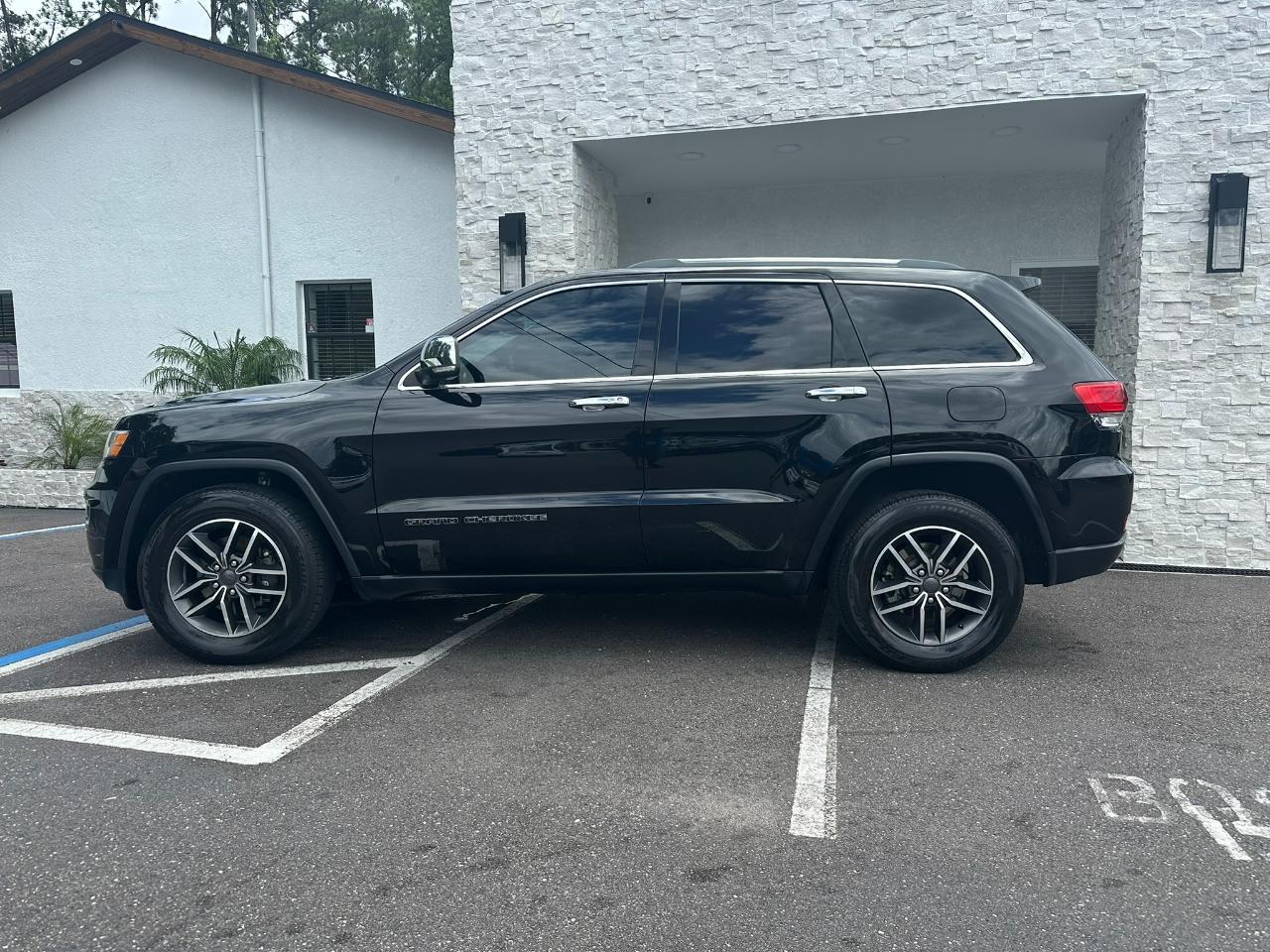 2019 Jeep Grand Cherokee Limited 4x2
