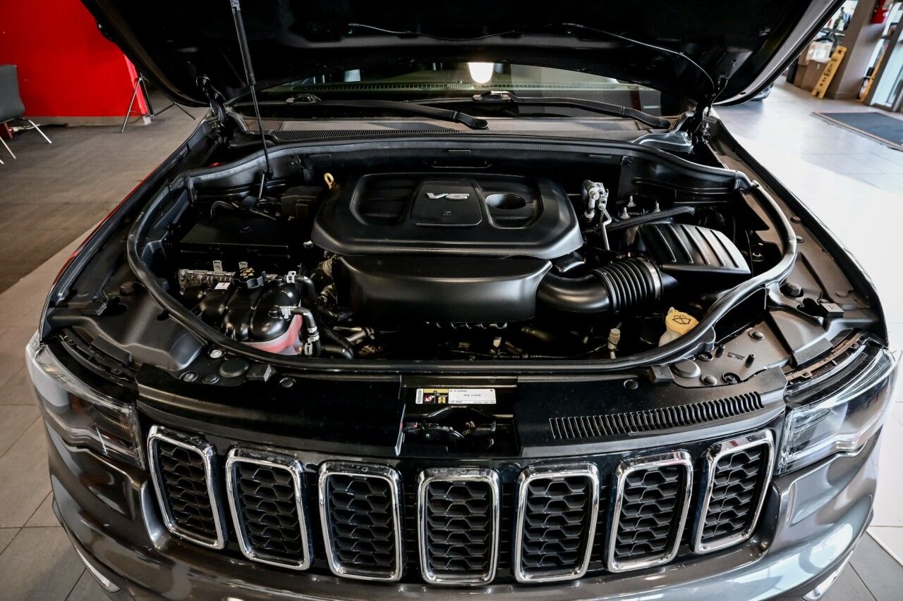 2019 Jeep Grand Cherokee Limited, Pano Roof, Luxury Group II Springfield NJ