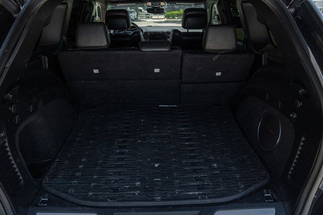 2019 Jeep Grand Cherokee Limited  Selma TX