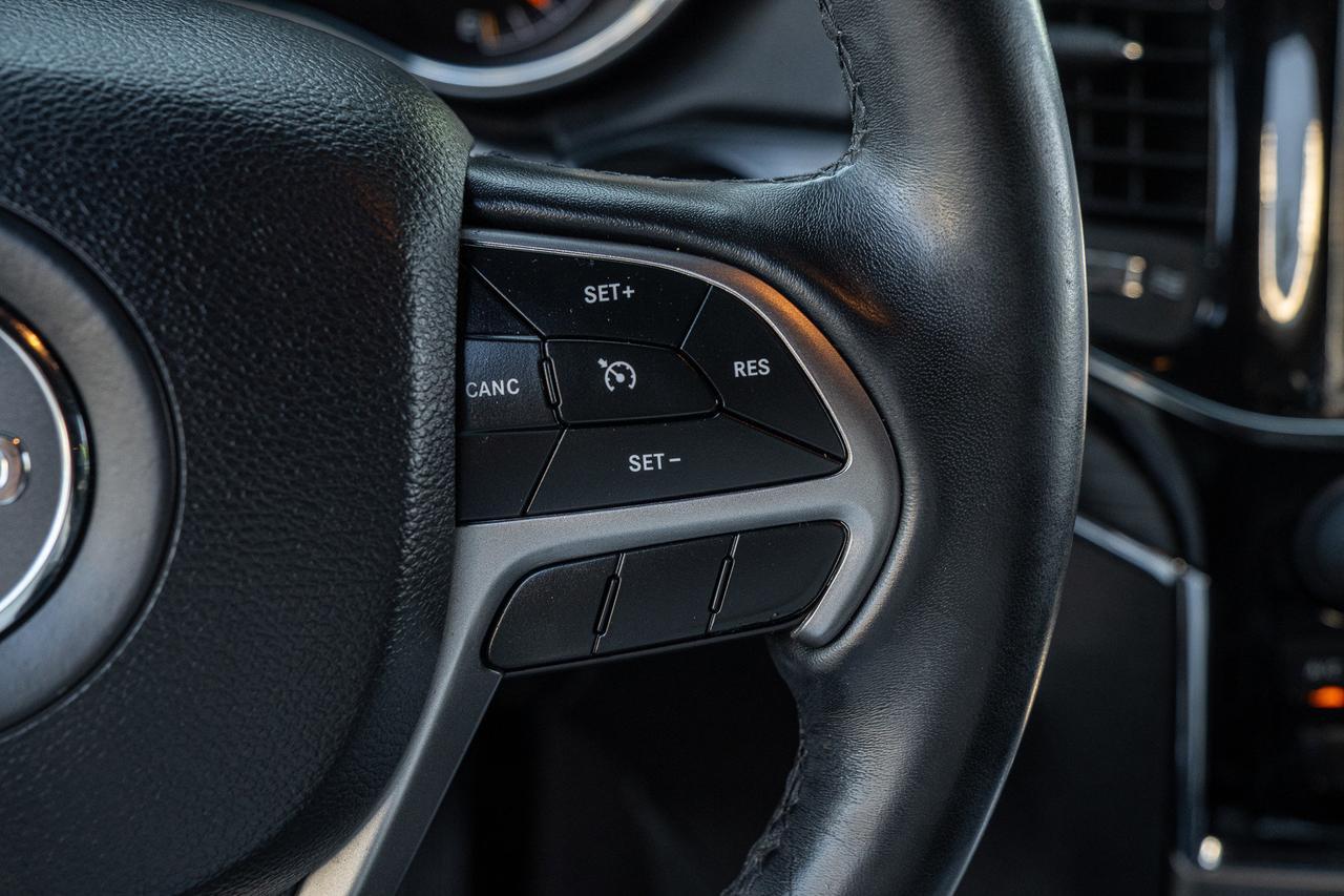 2019 Jeep Grand Cherokee Limited  Selma TX