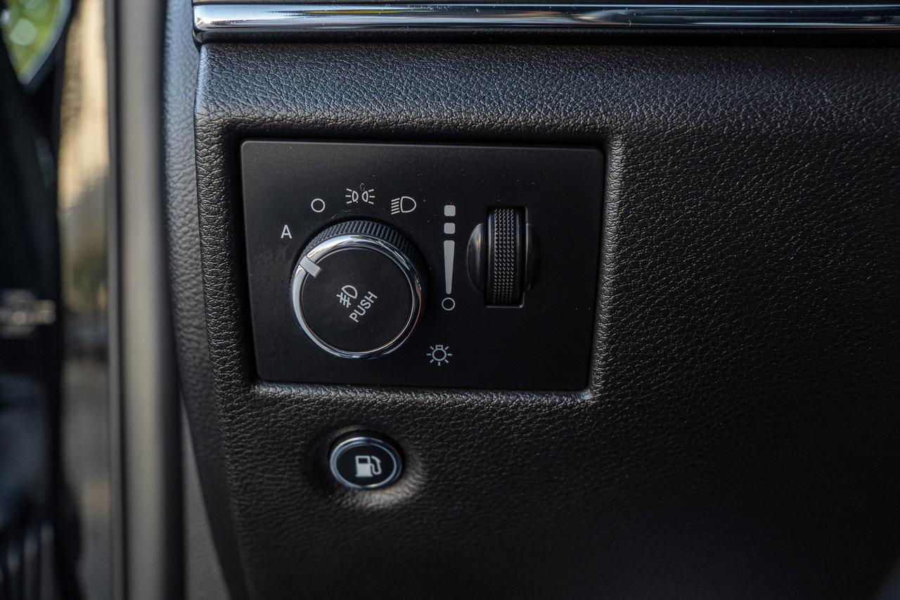 2019 Jeep Grand Cherokee Limited  Selma TX