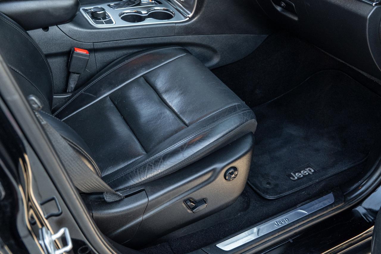 2019 Jeep Grand Cherokee Limited  Selma TX