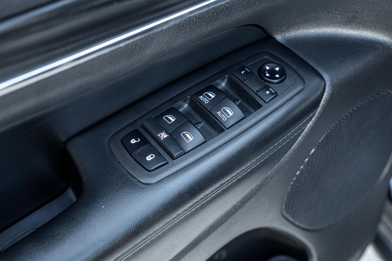 2019 Jeep Grand Cherokee Limited  Selma TX