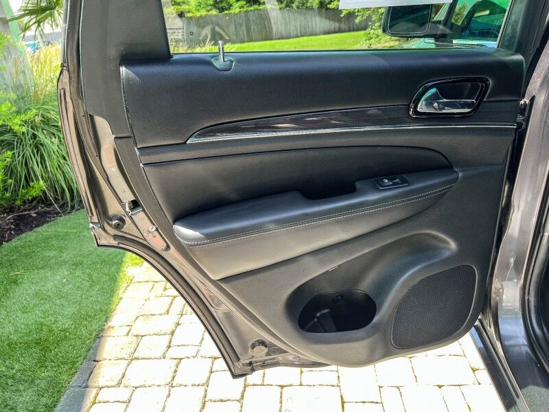 2019 Jeep Grand Cherokee Overland Wilmington NC
